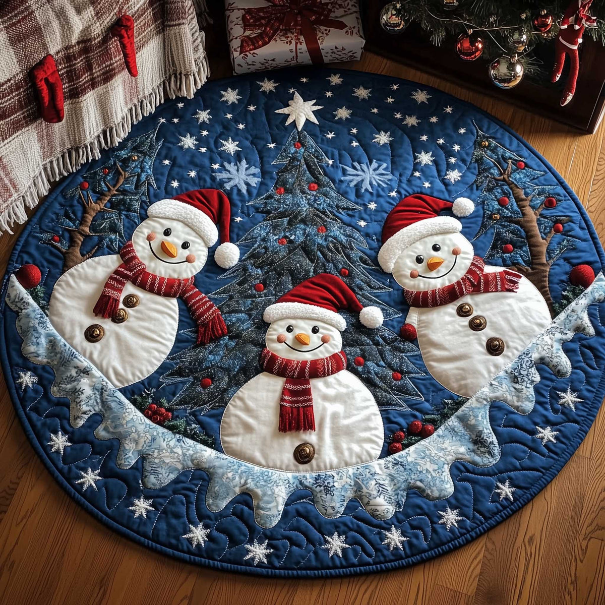 Holiday Glow Quilted Round Mat